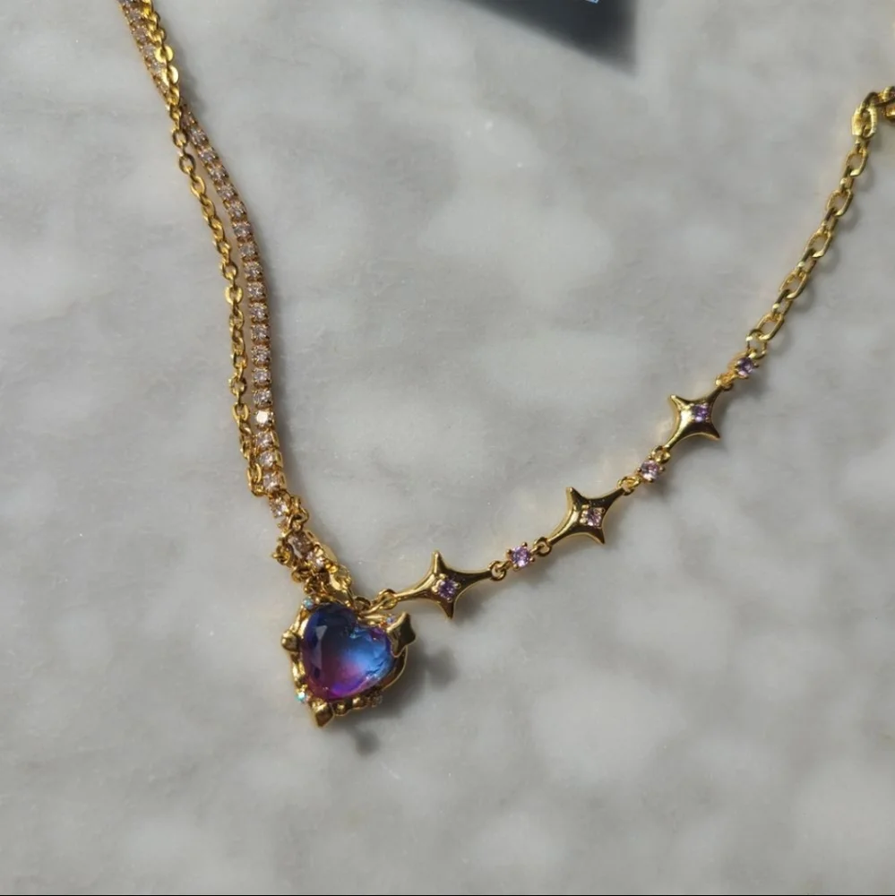 18K Gold Plated Heart Necklace - Picture 3 of 5